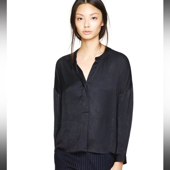 Babaton Aritzia Navy Blue Patrick Long Sleeve Notched Neck  Blouse XS - Picture 16 of 16